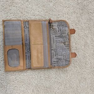 Women's Fossil wallet